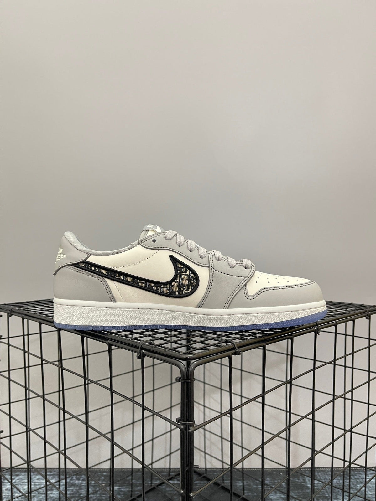 AJ1 Low Dior