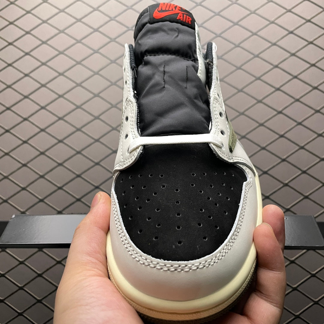 AJ1 Low Travis Scott Reverse Olive