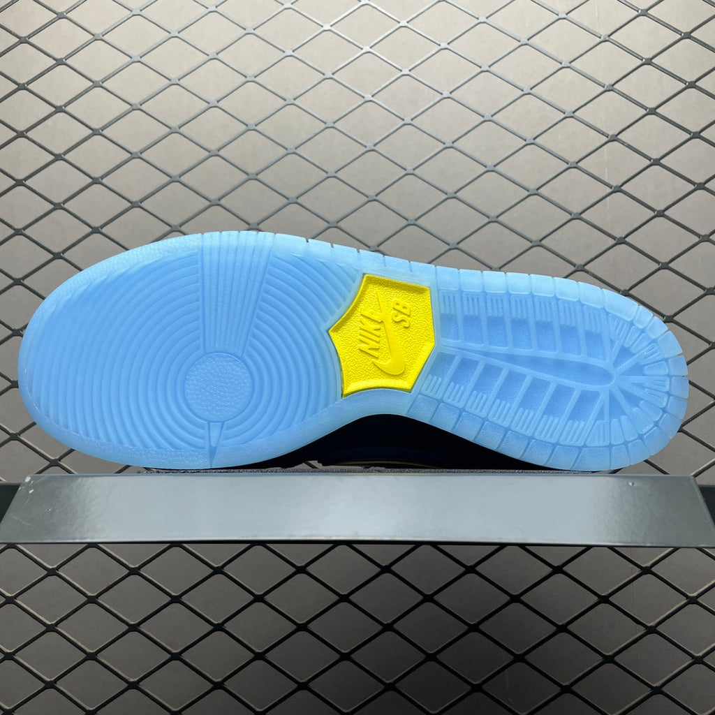 Powerpuff Girls SB Dunk Low "Bubbles"